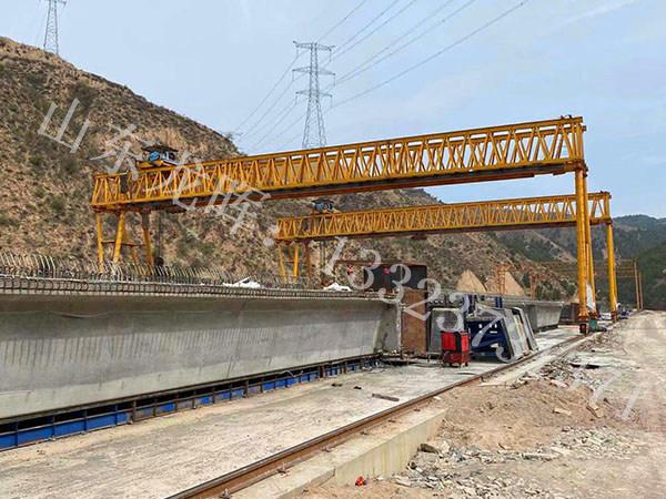 河南駐馬店門式起重機廠家起重機的分類