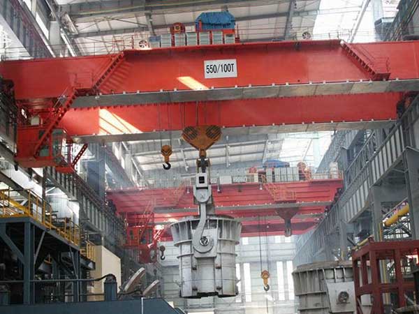 QDY型冶金起重機(jī)的特點(diǎn)、應(yīng)用場(chǎng)景及其優(yōu)勢(shì)