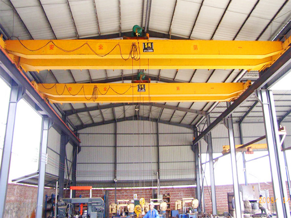 雙梁橋式起重機(jī)大車的維修保養(yǎng)內(nèi)容