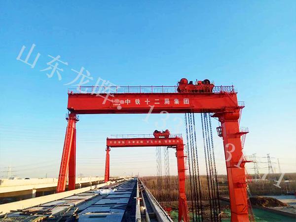 100噸門式起重機(jī)的維護(hù)保養(yǎng)工作應(yīng)該如何進(jìn)行？