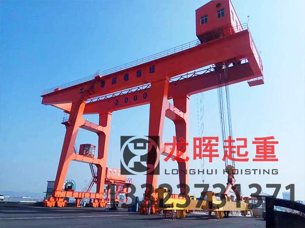 箱式龍門吊開裂的原因多種多樣，主要包括以下幾點(diǎn)